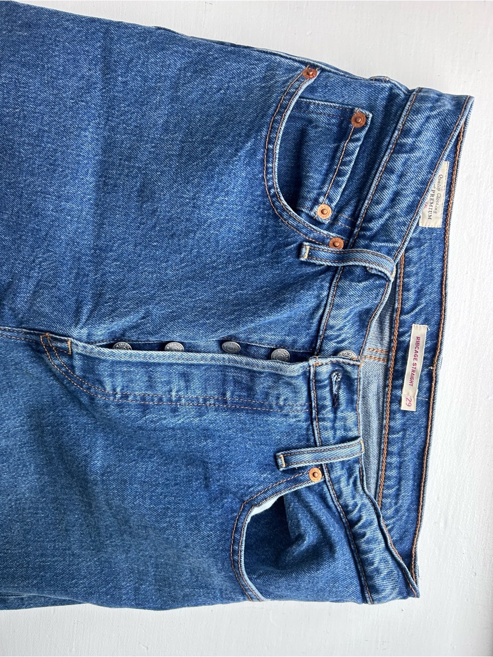 Levi Ribcage Straight Women’s Jeans
